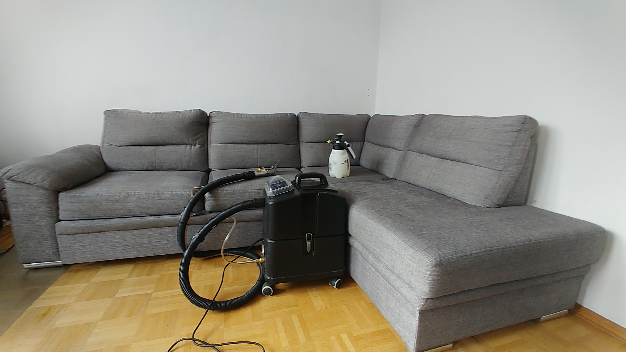 Czyszczenie kanapy Warszawa -